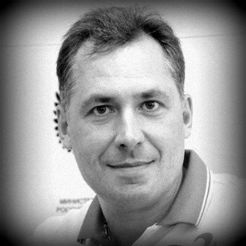 СТАНИСЛАВ ПОЗДНЯКОВ