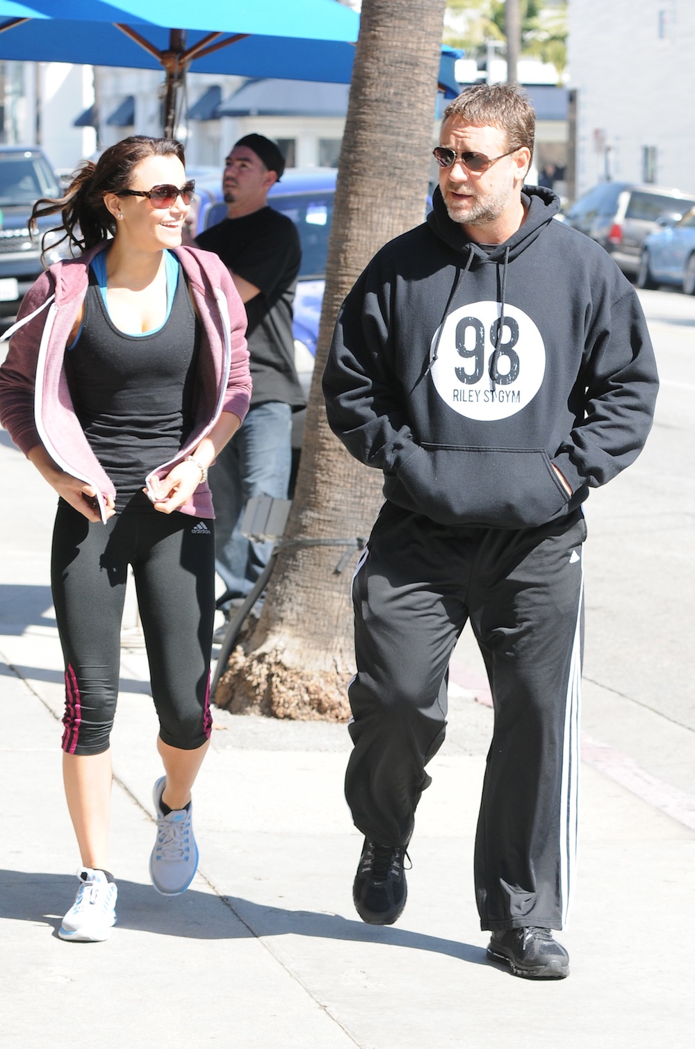 Расселл Кроу и Саманта Баркс