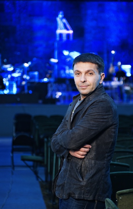 ЛЕОНИД БАРАЦ ЛЕОНИД БАРАЦ