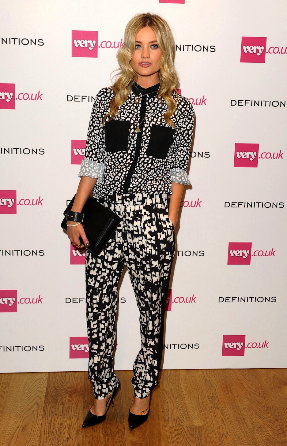 Лаура Витмор