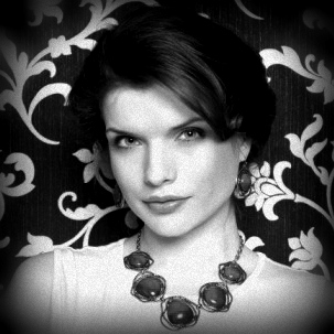 АННА АЗАРОВА 