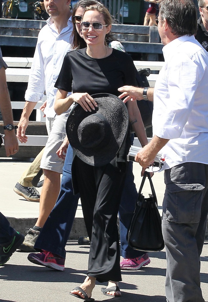 Анджелина Джоли