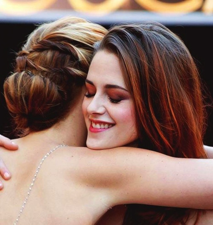 Дженнифер Лоуренс и Кристен Стюарт