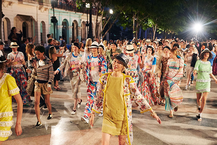 Круизная коллекция Chanel 2016/17 Круизная коллекция Chanel 2016/17