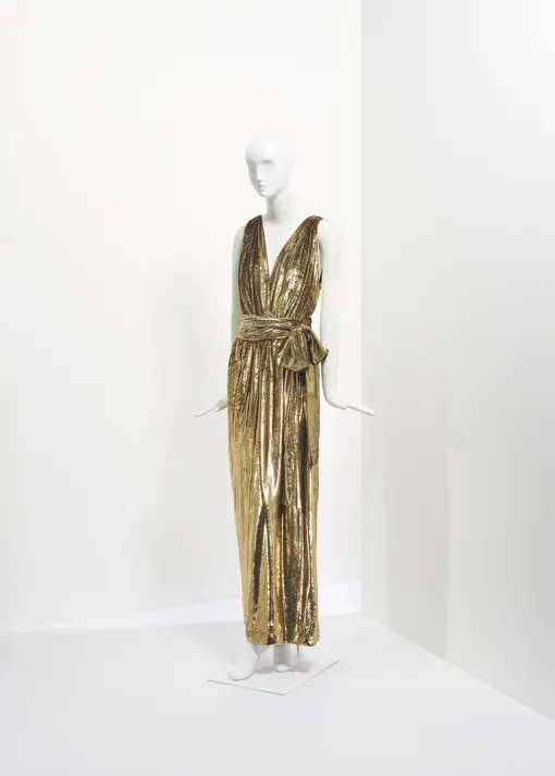 Платье Yves Saint Laurent из золотистого люрекса. 2009 год