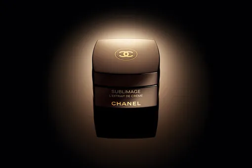 В линейке Chanel Sublimage появился новый крем для лица, шеи и зоны декольте