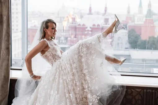 Ксения Собчак испугала родителей мужа эротическим танцем