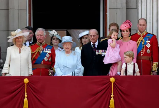 Королевская семья на празднование дня рождения Елизаветы II