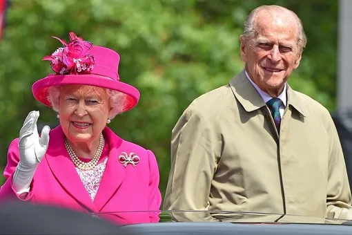 Монаршая семья поздравила мужа королевы Елизаветы II с 98-летием