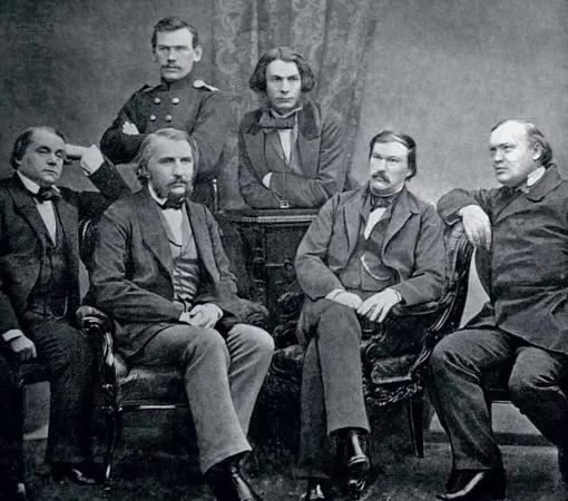 Молодой Толстой (верхний ряд, слева) с русскими писателями