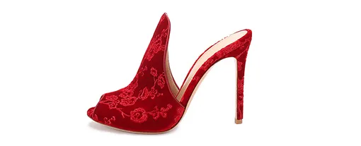 Gianvito Rossi, 42 100 рублей в ЦУМе Gianvito Rossi, 42 100 рублей в ЦУМе