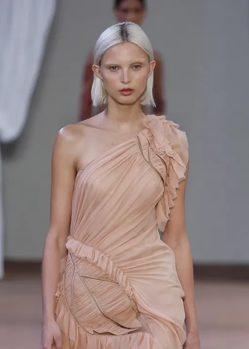 Alberta Ferretti, весна-лето 2024