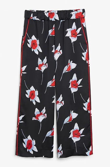 Monki, 2900 рублей Monki, 2900 рублей