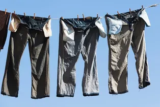Проверенные лайфхаки: что делать, если любимые джинсы сели после стирки?