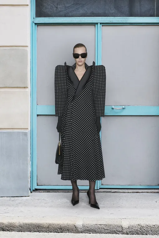 Balenciaga, кутюрная коллекция осень-зима 2025/2026