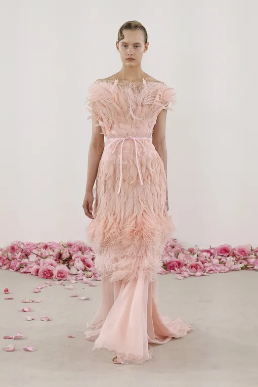 Giambattista Vall, коллекция осень-зима 2024 Giambattista Vall, коллекция осень-зима 2024