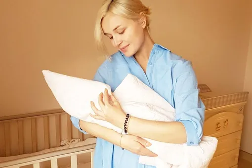 Полина Гагарина рассекретила имя новорожденной дочери