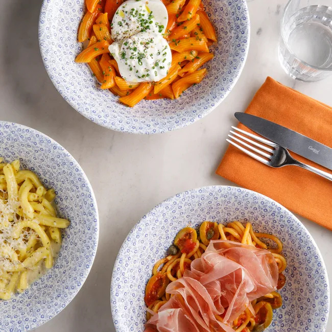 Гастрономический дайджест: исследуем пасту в Петербурге и вагю в Москве