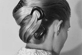 В стиле The Row: как повторить популярную укладку от Гвидо Палау