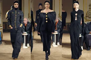 Пуговицы и вырез в виде замочной скважины: как Schiaparelli сделали стильными закрытые образы Пуговицы и вырез в виде замочной скважины: как Schiaparelli сделали стильными закрытые образы