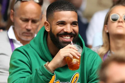 Дрейк впервые откровенно рассказал о своем сыне от порноактрисы Дрейк впервые откровенно рассказал о своем сыне от порноактрисы