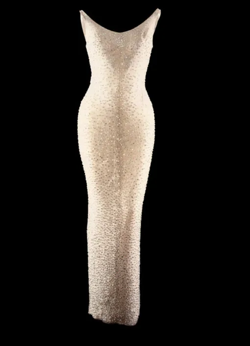 «Голое» платье Мэрилин Монро