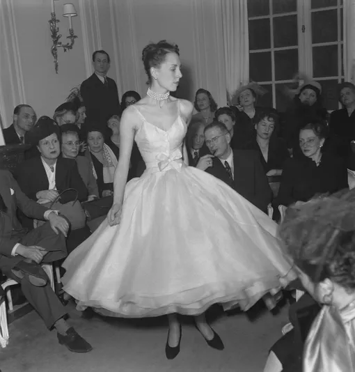 Платье в стиле нью лук из коллекции Christian Dior, 1948 год