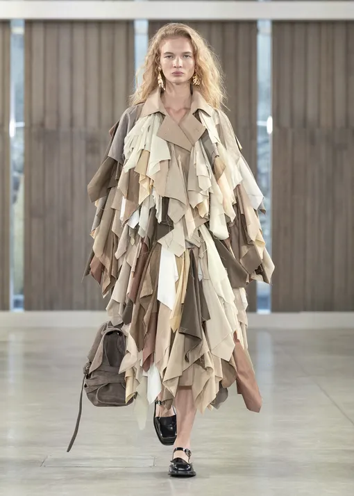 Moschino, весна-лето 2026