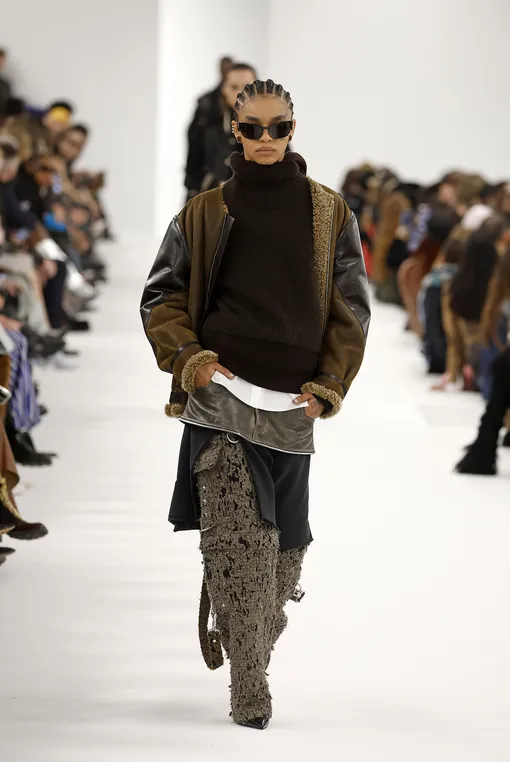 Показ Givenchy Показ Givenchy