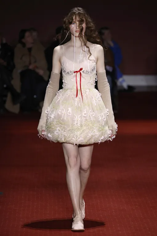 Simone Rocha, осень-зима 2023/2024