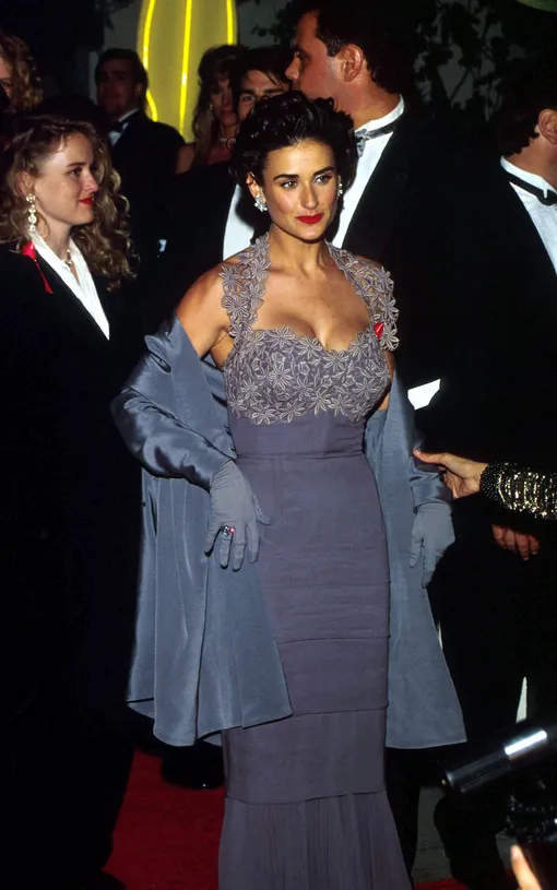 Деми Мур на церемонии вручения премии «Оскар» в 1992 году