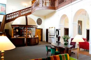 Алексей Киселев налаживает связь времен