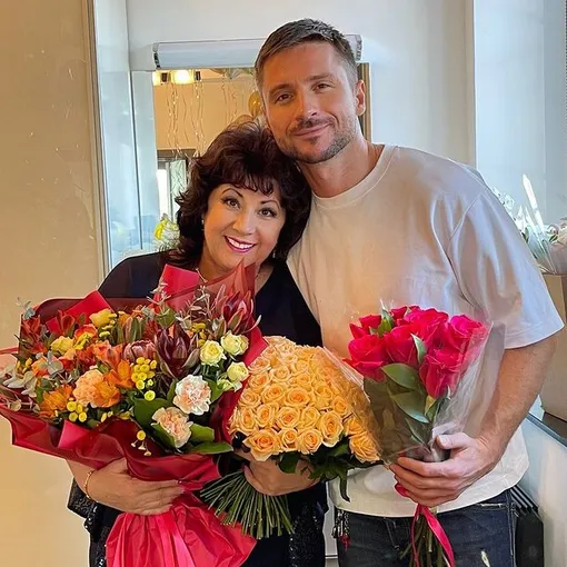 Сергей Лазарев с мамой Сергей Лазарев с мамой