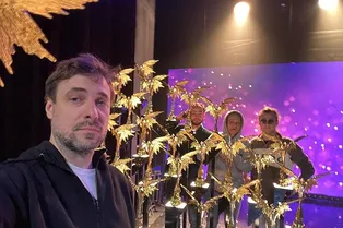 Евгений Цыганов показал повзрослевших сыновей от бывшей избранницы Евгений Цыганов показал повзрослевших сыновей от бывшей избранницы