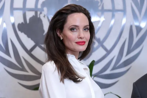 Анджелина Джоли пришла в ярость, когда ведущая шоу спросила о разводе