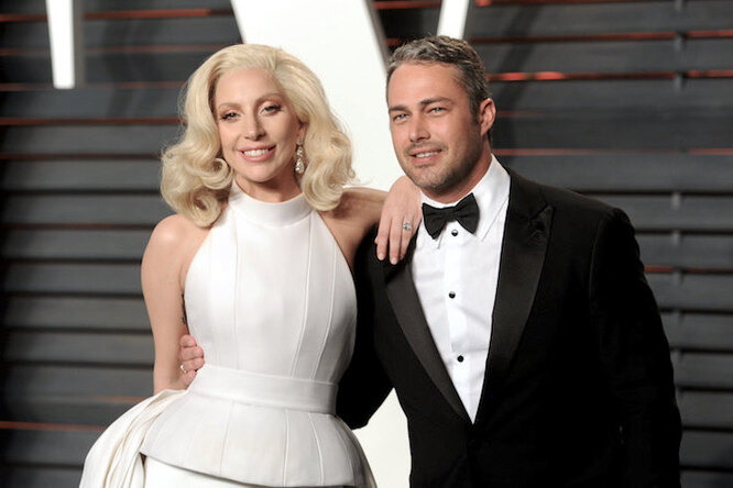 «Мы воевали друг с другом»: Леди Гага рассказала, почему разорвала помолвку