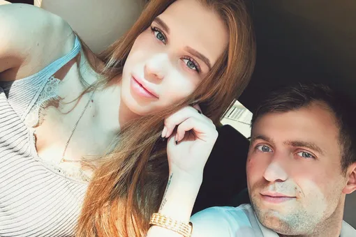Любовница Гуфа решила выйти замуж за мужчину, который старше нее на 14 лет Любовница Гуфа решила выйти замуж за мужчину, который старше нее на 14 лет