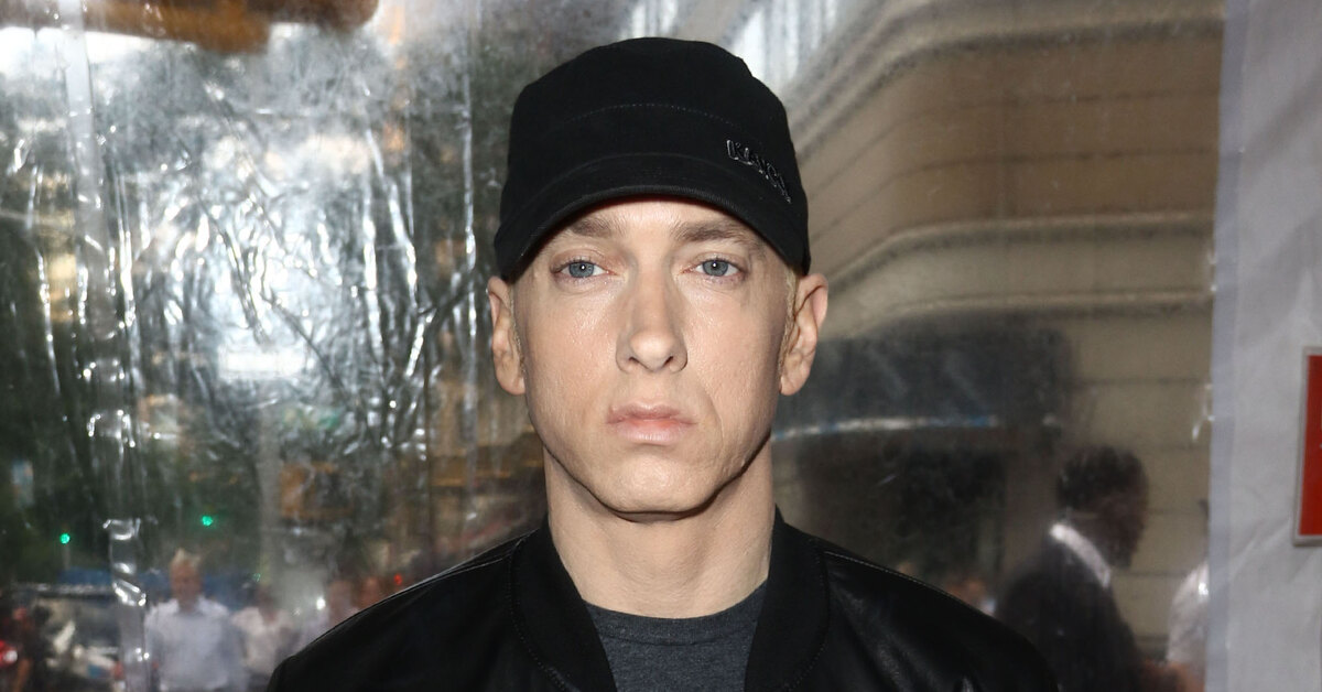 Eminem kim. Эминем 2015. Eminem 2006. Эминем новые