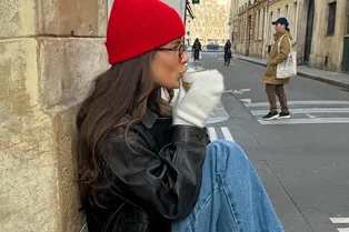 Прическа под шапкой: как спасти укладку, сохранить объем и не навредить здоровью волос зимой Прическа под шапкой: как спасти укладку, сохранить объем и не навредить здоровью волос зимой