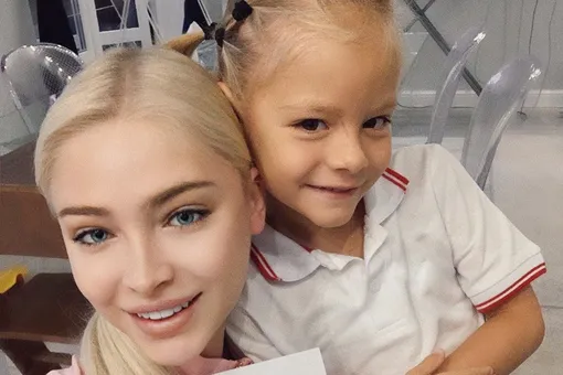 Алена Шишкова наконец рассказала, с кем живет их с Тимати дочь Алена Шишкова наконец рассказала, с кем живет их с Тимати дочь