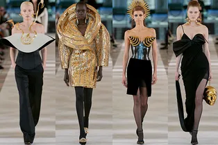 От «голых» платьев до золотых тотал-луков: 32 образа из новой коллекции Schiaparelli От «голых» платьев до золотых тотал-луков: 32 образа из новой коллекции Schiaparelli
