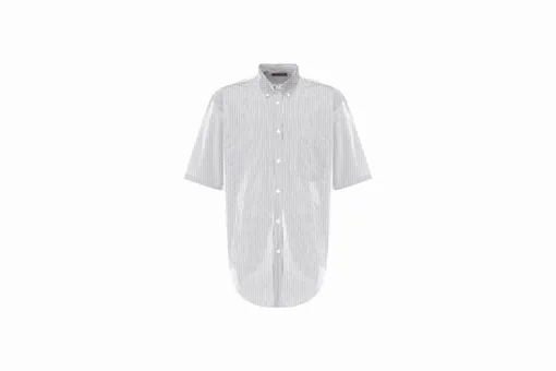 Balenciaga, 43 800 рублей Balenciaga, 43 800 рублей