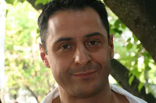 «Он украл мое лицо»: Стас Костюшкин заявил, что хочет подать в суд на мужа Натальи Орейро