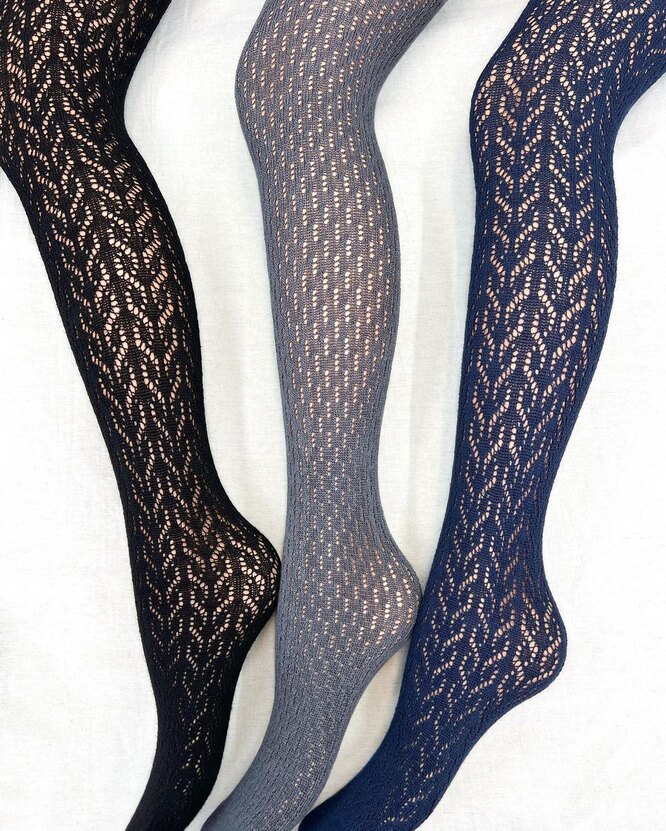 Стерео жалаңаш қыздар