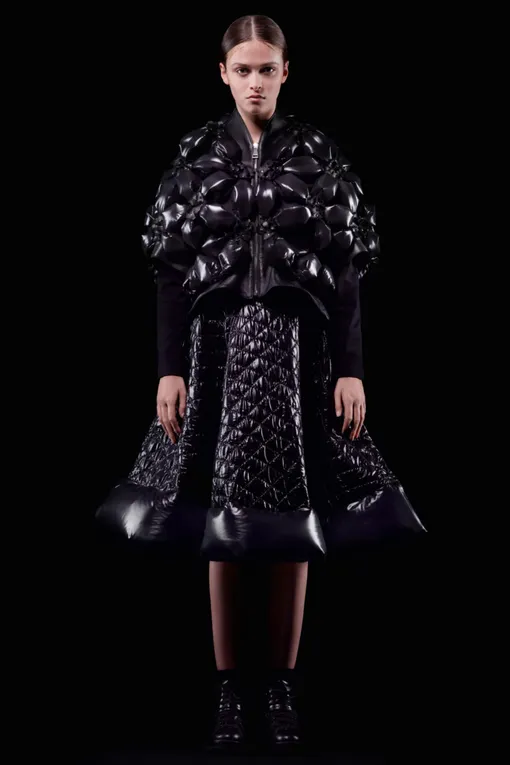 Moncler 6 Noir Kei Ninomiya