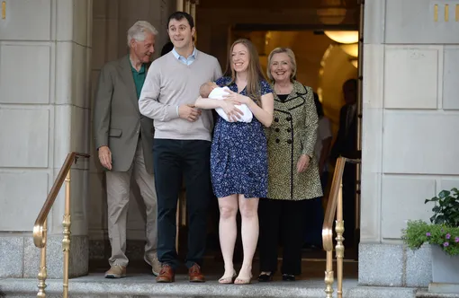 Билл Клинтон с семьей