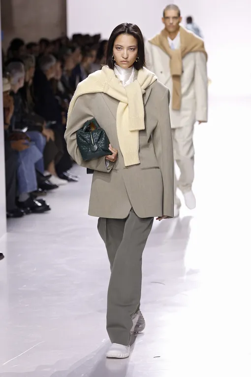 Bottega Veneta, весна-лето 2025