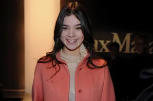 Гостья из будущего: Хейли Стайнфелд Гостья из будущего: Хейли Стайнфелд