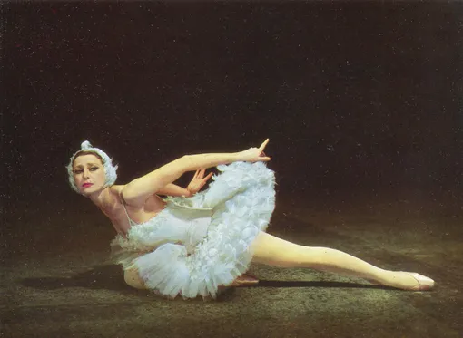Майя Плисецкая исполняет партию «Умирающий лебедь»