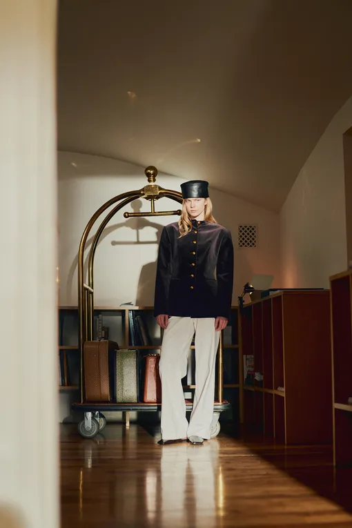 праздничная одежда в стиле ретро Emka